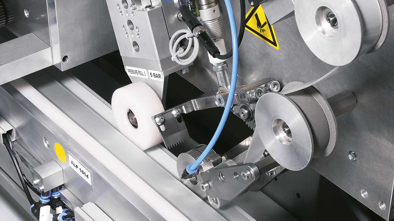 Drehfalttür in Nische